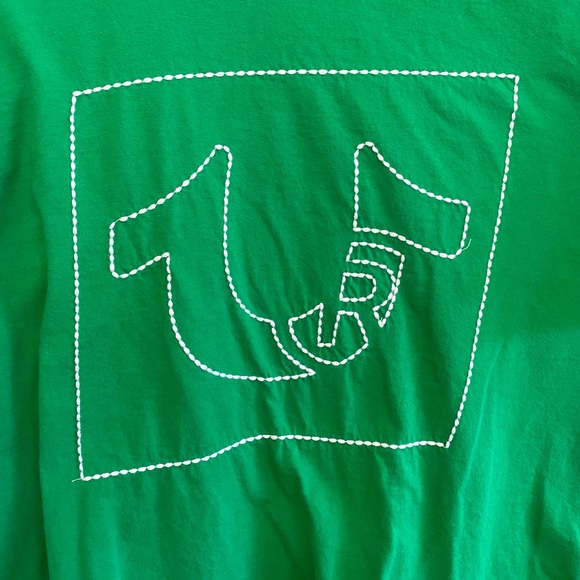 True Religion Horseshoe Stitch Logo Tee - Picture 5 of 8